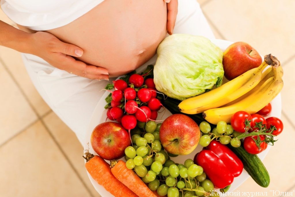 Выбираем полезные фрукты для беременных