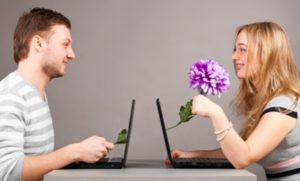 В чем суть онлайн-знакомств